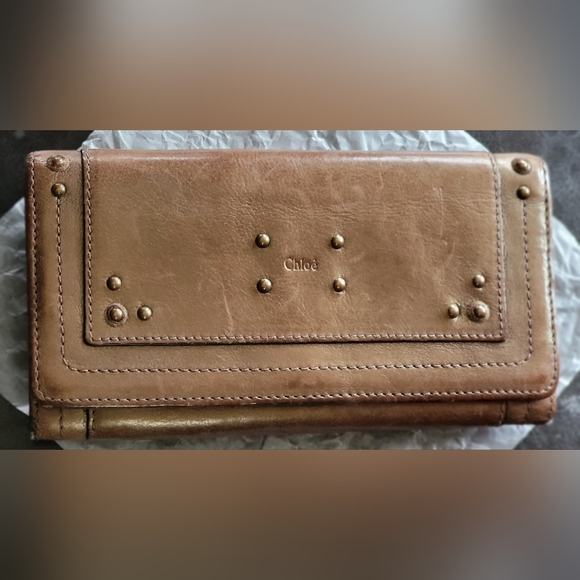 Chloé Padlock Tan Leather Wallet - Picture 1 of 11
